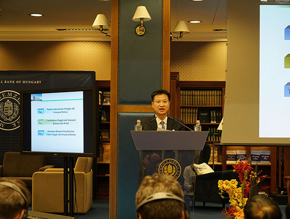 中国农业银行副行长康义